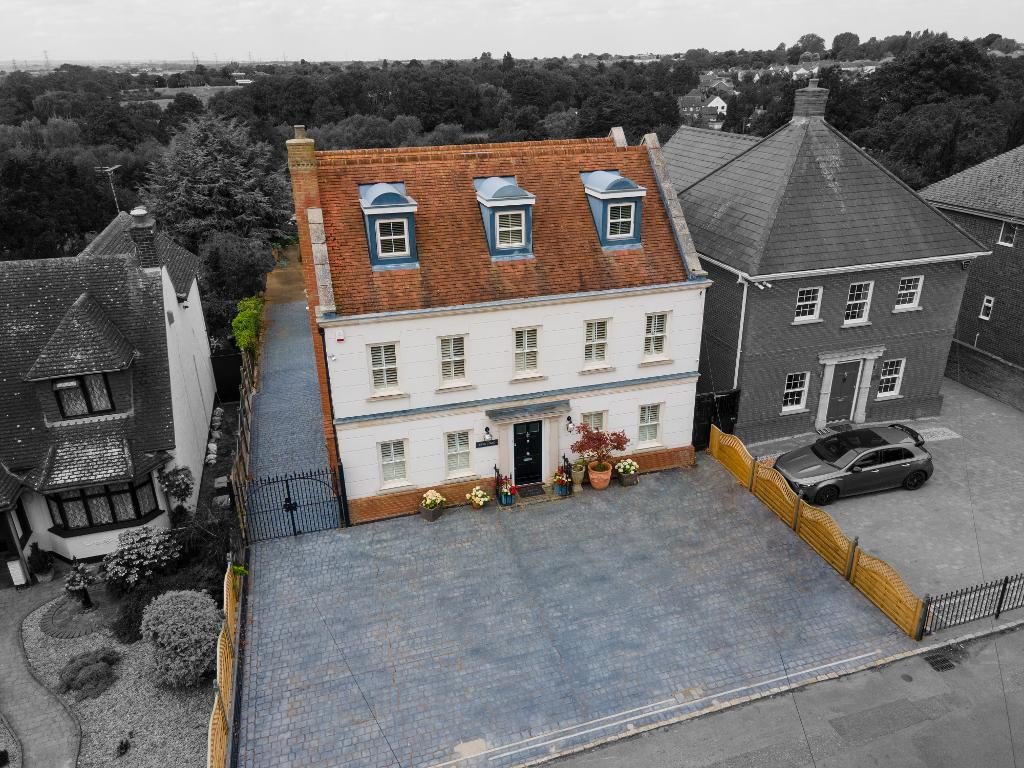 6 Bedroom Detached House For Sale in High Road, Fobbing, Essex, SS17