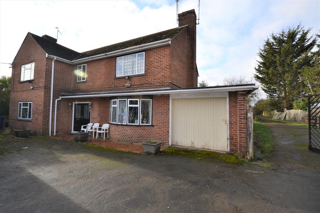 3 Bedroom Detached House For Sale in Church Lane, Bulphan, Upminster