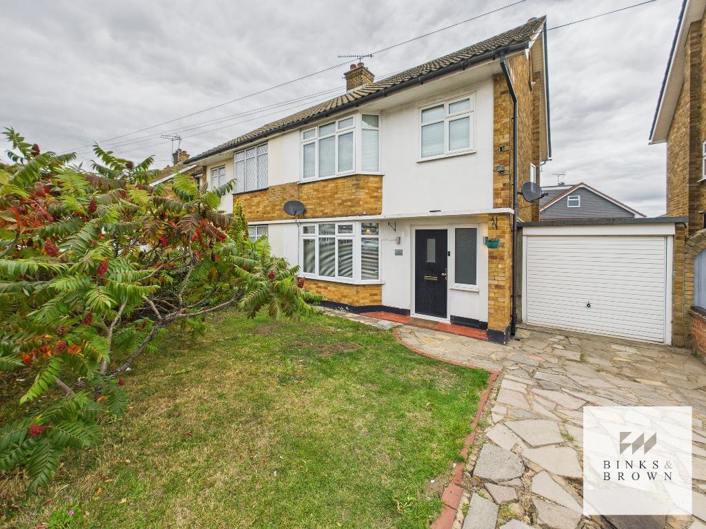 Woodbrooke Way, Corringham, Essex, SS17 9DP