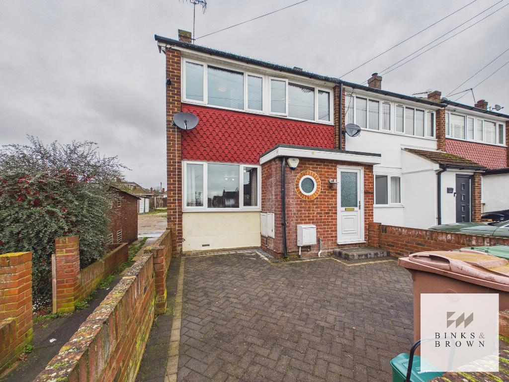 Larkswood Road, Corringham, Essex, SS17 9DF